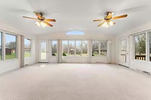 1012 N Meridian Rd, Chesterton, IN 46304 - Photo 15