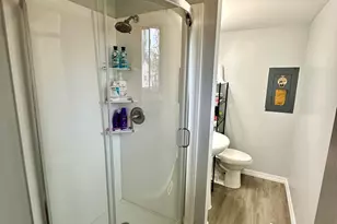 421 Sandalwood Dr, Valparaiso, IN 46385 - Photo 15