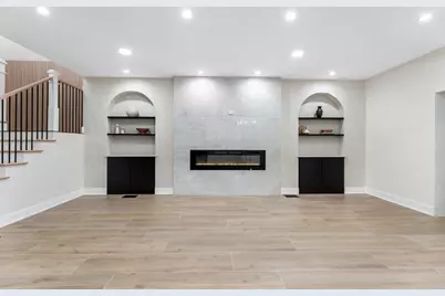 1212 W Fred Street, Whiting, IN 46394 - Photo 5