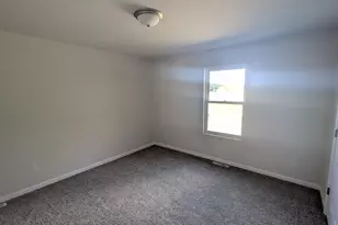 12701 Carey St, Cedar Lake, IN 46303 - Photo 25