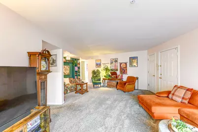 2343 99th Street #1a, Highland, IN 46322 - Photo 7