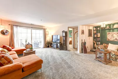 2343 99th Street #1a, Highland, IN 46322 - Photo 3