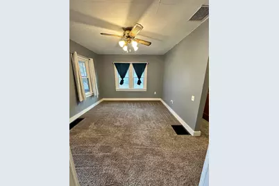 722 S Market Street, Winamac, IN 46996 - Photo 9