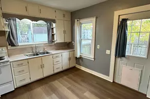 722 S Market St, Winamac, IN 46996 - Photo 13