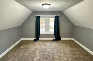 722 S Market St, Winamac, IN 46996 - Photo 11