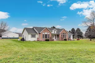 435 E State Rd 2, Valparaiso, IN 46383 - Photo 5