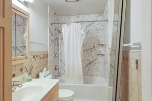 4203 Oak Grove Dr, Valparaiso, IN 46383 - Photo 21