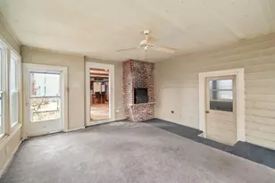 4203 Oak Grove Dr, Valparaiso, IN 46383 - Photo 15