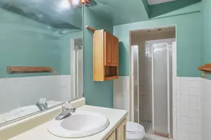 4203 Oak Grove Dr, Valparaiso, IN 46383 - Photo 25