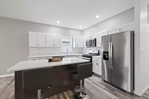 204 W 12th St, La Porte, IN 46350 - Photo 9