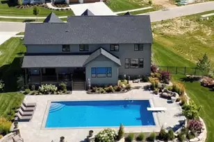 10045 Switch Grass Ln, Saint John, IN 46373 - Photo 3