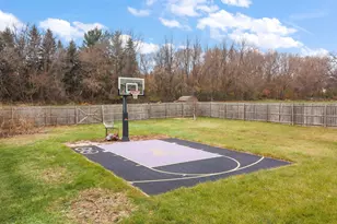 2952 N Morning Glory Ave, Rolling Prairie, IN 46371 - Photo 23