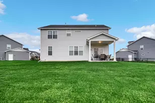 540 Lily Ct, Valparaiso, IN 46385 - Photo 35