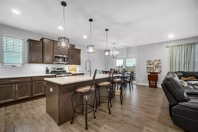 540 Lily Court, Valparaiso, IN 46385 - Photo 7