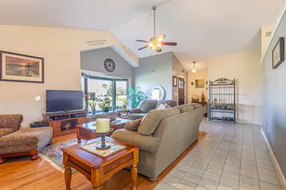 257 Pineview Lane, Valparaiso, IN 46383 - Photo 7