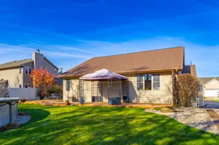 257 Pineview Ln, Valparaiso, IN 46383 - Photo 39