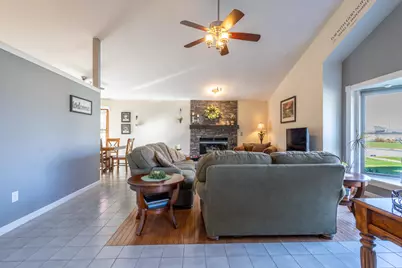 257 Pineview Lane, Valparaiso, IN 46383 - Photo 5