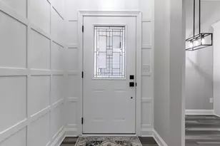 1607 Geranium Cir, Valparaiso, IN 46383 - Photo 13