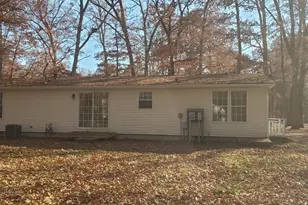 4274 Winesap Ln, Wheatfield, IN 46392 - Photo 3