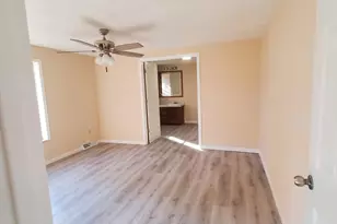 4274 Winesap Ln, Wheatfield, IN 46392 - Photo 9