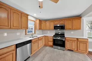 1311 Roosevelt Rd, Valparaiso, IN 46383 - Photo 9