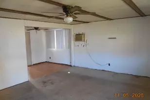 93 Lincoln Ave, Hobart, IN 46342 - Photo 9