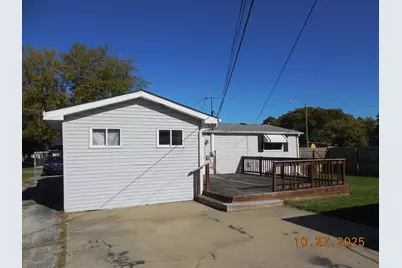 93 Lincoln Avenue, Hobart, IN 46342 - Photo 5