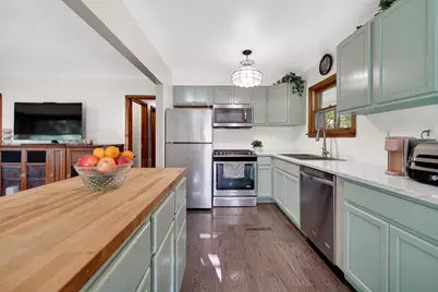 5001 Marquette Road, Lake Station, IN 46405 - Photo 11