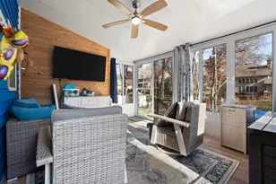 2504 Club Ct, Valparaiso, IN 46383 - Photo 33