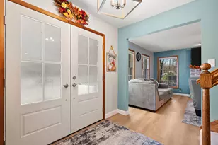 2504 Club Ct, Valparaiso, IN 46383 - Photo 5