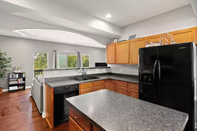 77 Sanctuary Drive, Valparaiso, IN 46385 - Photo 5