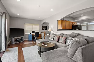 77 Sanctuary Dr, Valparaiso, IN 46385 - Photo 11