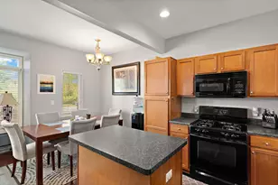 77 Sanctuary Dr, Valparaiso, IN 46385 - Photo 7