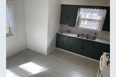 2010 Monroe Street, La Porte, IN 46350 - Photo 11