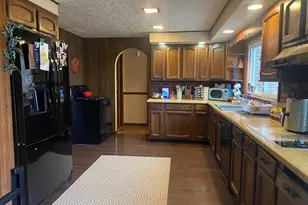 113 Division St, Hamlet, IN 46532 - Photo 5