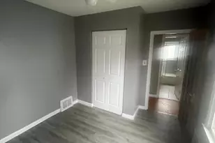 7229 Osborn Ave, Hammond, IN 46323 - Photo 9