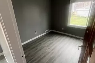 7229 Osborn Ave, Hammond, IN 46323 - Photo 11