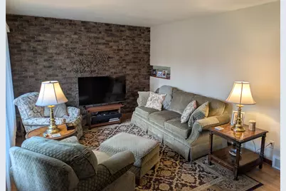 5589 Birch Avenue, Portage, IN 46368 - Photo 3