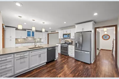 2595 W 65th Avenue, Merrillville, IN 46410 - Photo 15