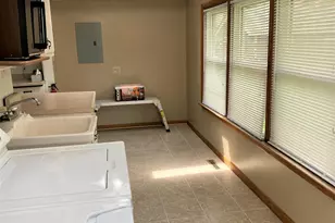 5003 White Oak Ln, Valparaiso, IN 46383 - Photo 11