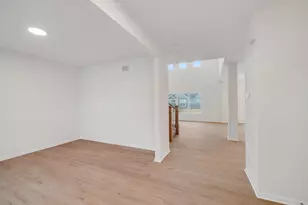 5136 Red Rock Ln, Schererville, IN 46375 - Photo 5