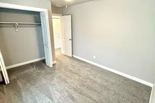 103 Summertree Dr, Chesterton, IN 46304 - Photo 9