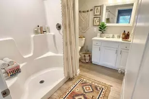 103 Summertree Dr, Chesterton, IN 46304 - Photo 9