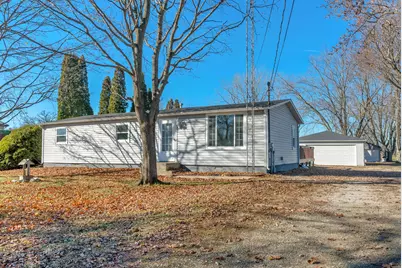 340 S State Rd 2, Hebron, IN 46341 - Photo 3