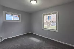 3326 Delaware St, Gary, IN 46409 - Photo 5