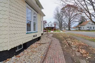 330 Virginia Ave, La Porte, IN 46350 - Photo 33