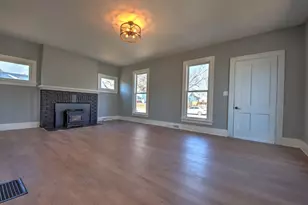 330 Virginia Ave, La Porte, IN 46350 - Photo 7