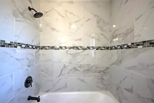 330 Virginia Ave, La Porte, IN 46350 - Photo 25