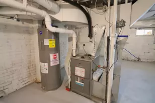 330 Virginia Ave, La Porte, IN 46350 - Photo 39