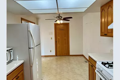 6077 Fillmore Place, Merrillville, IN 46410 - Photo 9